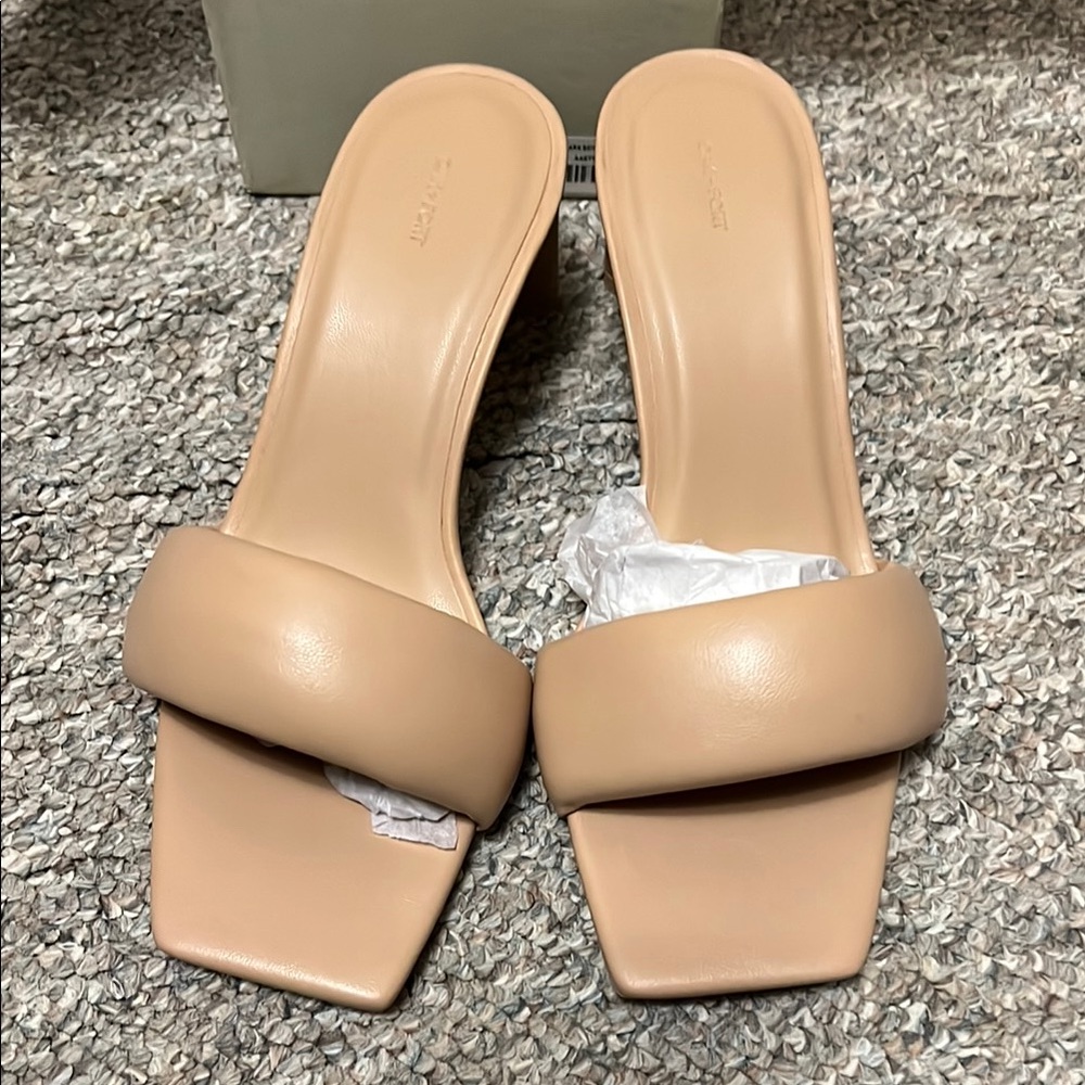 Oak and Fort Slip On Chunky Heel